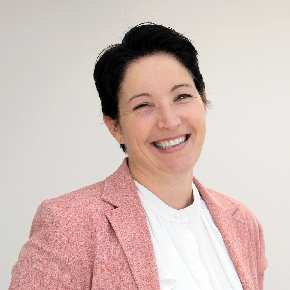 Jeri Wambeek Co-Founder and CRO Chief Revenue Officer.